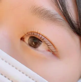 マツエク・マツパ eyelash/eyebrow　salon Fika所属・水軒 朋美のマツエク・マツパデザイン