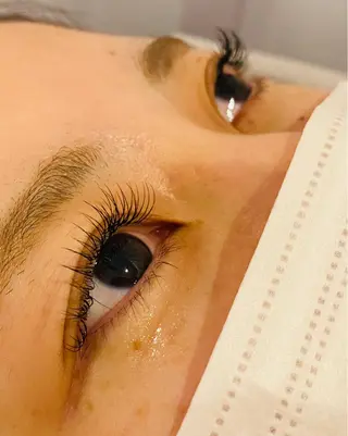 マツエク・マツパ ジャパンアイリストカレッジ大阪天王寺本校所属・ミヤサカ ミズキの眉毛・アイブロウイメージ