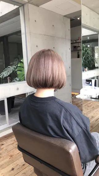 ショート カラー nagisa /縮毛矯正のヘアスタイル