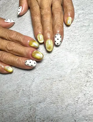 ネイル MELLMODE所属・Nakano Kanaのネイルデザイン