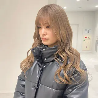 ミディアム カラー ベージュ/アレンジ /横浜/杉本千夏のヘアスタイル