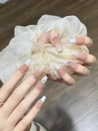 ネイル 菲菲ネイルサロン所属・FF フィフィネイルサロンのネイルデザイン