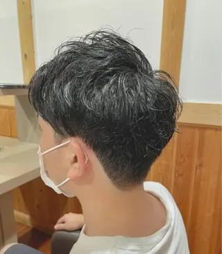 パーマ メンズ 吉田 浩太郎のヘアスタイル