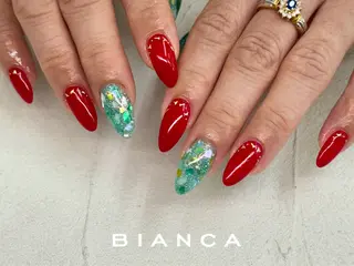 ネイル ビアンカ大宮 店長 モリサワレイラのネイルデザイン