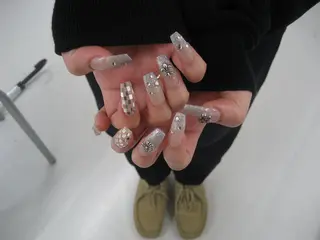 ネイル 吉川明花 【パラジェル専門店】のネイルデザイン