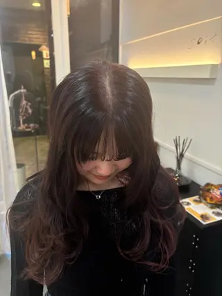 ロング カラー ooit所属・ooitヨシダ ミナミのヘアスタイル