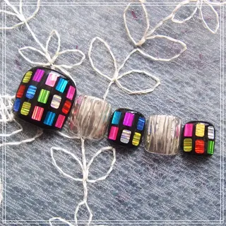 ネイル 山田 麻衣のネイルデザイン