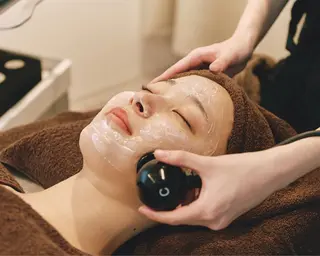 himee所属・艶肌ハーブピーリング /耳ツボジュエリーのエステ・リラクイメージ