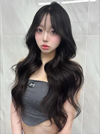 ロング カラー wixy hair salon所属・柴田 実香のヘアスタイル