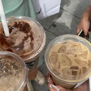 IwAsh  大和駅店所属・shiho .のヘアスタイル