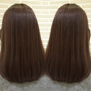 セミロング パーマ 山北 咲子のヘアスタイル