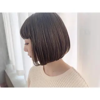 ショート カラー EMANON天神所属・Hitomi Ezakiのヘアスタイル
