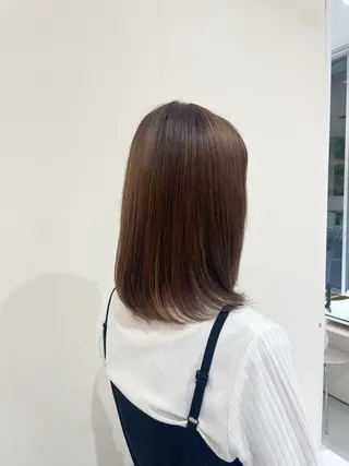 ミディアム 佐々木 麻衣のヘアスタイル