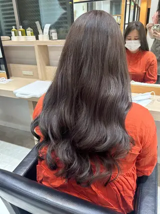 ロング カラー 🤍透明感/韓国風 🤍サクラギヒトミのヘアスタイル