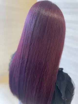 ロング カラー 中間 知佳子のヘアスタイル