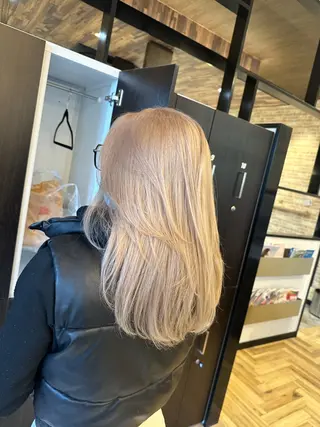 セミロング arl 豊田店アシスタントのヘアスタイル