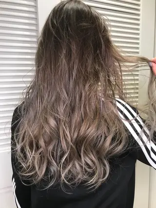 セミロング カラー WATARU🔥／ 外国人風ハイライトのヘアスタイル