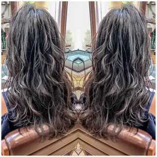 ロング OxO Hair 【オーヘアー】所属・🌼おがわたくや🌼 髪質改善のヘアスタイル