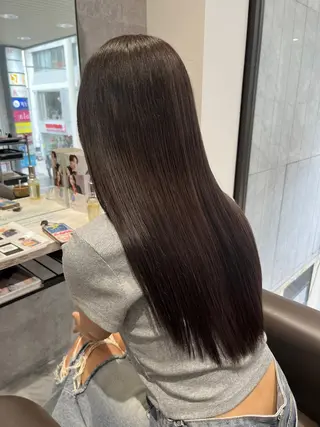 ロング カラー 坂本 理輝のヘアスタイル