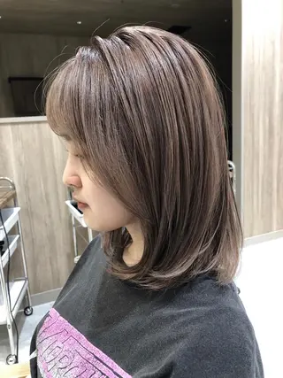 ミディアム カラー 似合わせ レイヤー須川のヘアスタイル