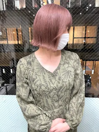 ショート 🌸インナーカラー 🌸藤井春華のヘアスタイル