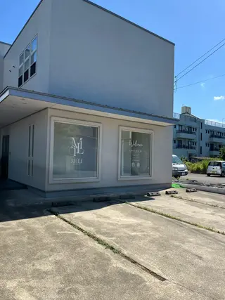 salon de Cheri所属・吉田 沙織のエステ・リラクイメージ