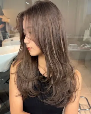 ロング カラー 💖韓国風💖 レイヤー/LISAのヘアスタイル