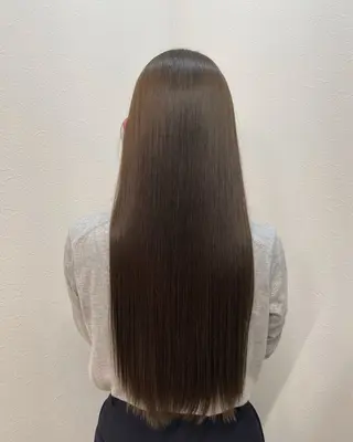 ロング omocha umiのヘアスタイル