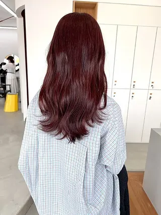 ロング カラー 🌼透明感カラー/ 縮毛矯正/結羽🌼のヘアスタイル