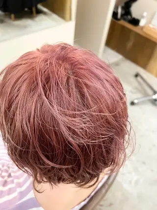 カラー 🌸花屋併設🌸石垣 友基のヘアスタイル