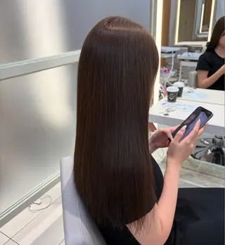 ロング カラー Hina🤎ベージュ 、グレージュ🤎のヘアスタイル