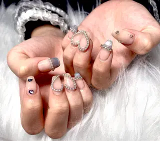 ネイル ゆず秋葉原 Vickyのネイルデザイン