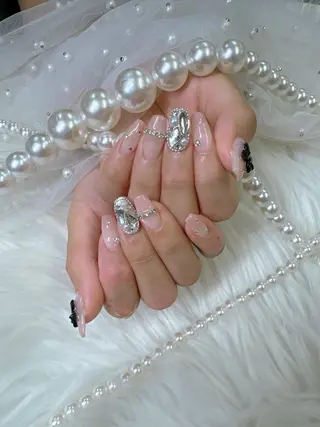 ネイル クイーンズネイル銀座所属・Queeens nailのネイルデザイン