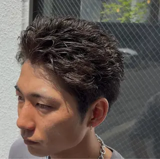 ショート DAMDEE TOKYO HAIR LOUNGE 新宿店所属・半澤 颯のヘアスタイル