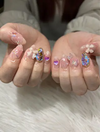 ネイル Naru Kelinailのネイルデザイン