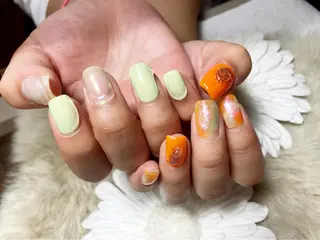 ネイル Yakko pas á pasのネイルデザイン