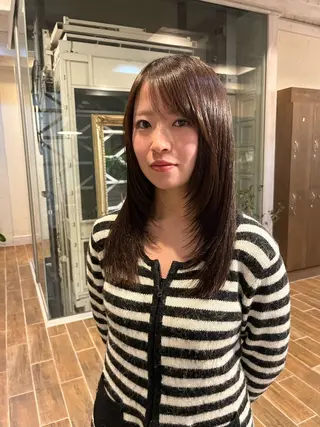 セミロング そね こまちのヘアスタイル