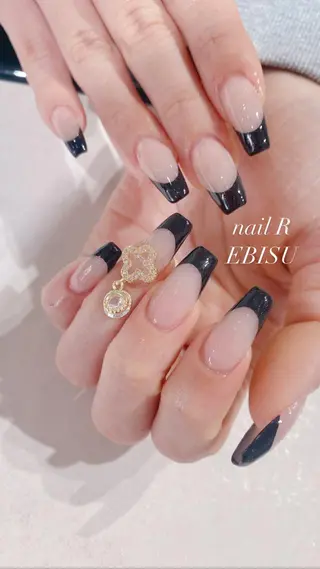 ミディアム JNA認定講師🌸 RIEのネイルデザイン