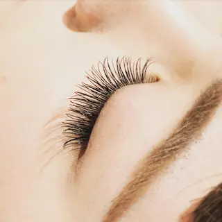 マツエク・マツパ にっくに ちひろの眉毛・アイブロウイメージ