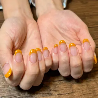 ネイル HENRIETTA NAILSALONのネイルデザイン