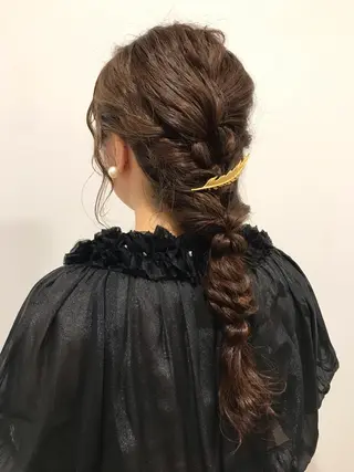 ヘアアレンジ 暖色カラー🍊 ボブ🌿顔周りcutのヘアスタイル