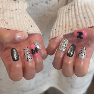 ネイル 🎀 Hiyubi._.nail 🫧所属・🎀フェイ フェイ🫧💗のネイルデザイン