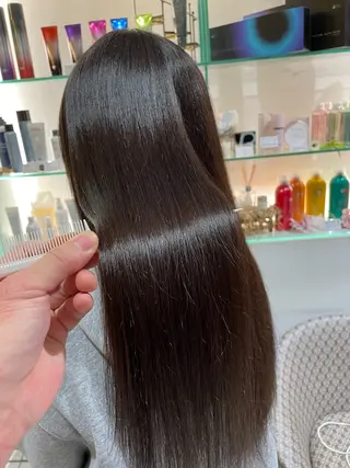 ロング カラー 川田流輝 艶髪カラー/髪質改善のヘアスタイル