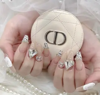 ネイル UniqueNail 長さだし専門店のネイルデザイン