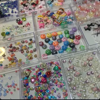 ネイル MHR nailのネイルデザイン