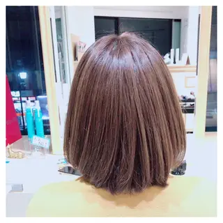 ミディアム カラー 30代からの大人 ショートのヘアスタイル