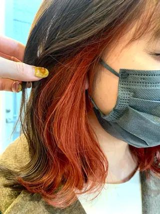 ミディアム ダブルカラー　/ インナーカラーMiiのヘアスタイル
