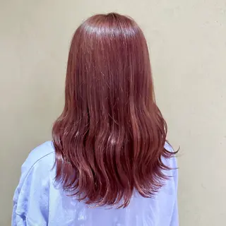 セミロング カラー ヘアアレンジ 飯島 美海のヘアスタイル