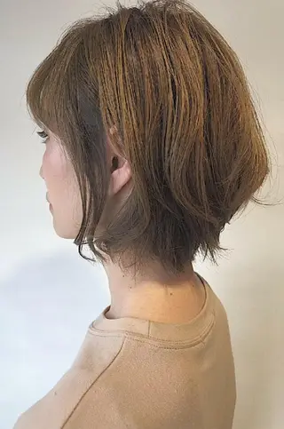 ショート カラー 【大宮】デザイナー Anne 諳 アンのヘアスタイル