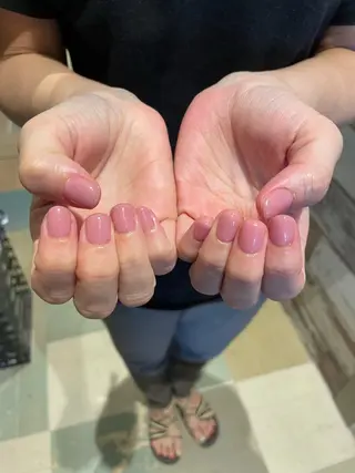 ネイル ネイルサロン　ボンボニエール心斎橋店所属・河野 巧美のネイルデザイン